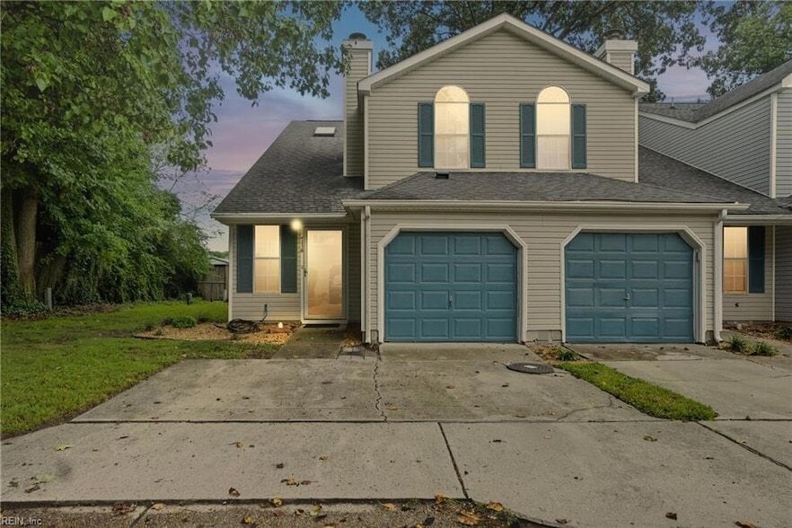 716 Aylesbury Dr, Unit X1705 in Virginia Beach, VA - Foto de edificio