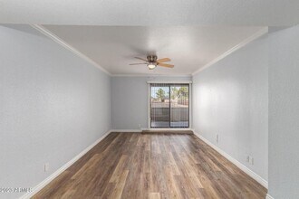 3434 W Danbury Dr in Phoenix, AZ - Foto de edificio - Building Photo