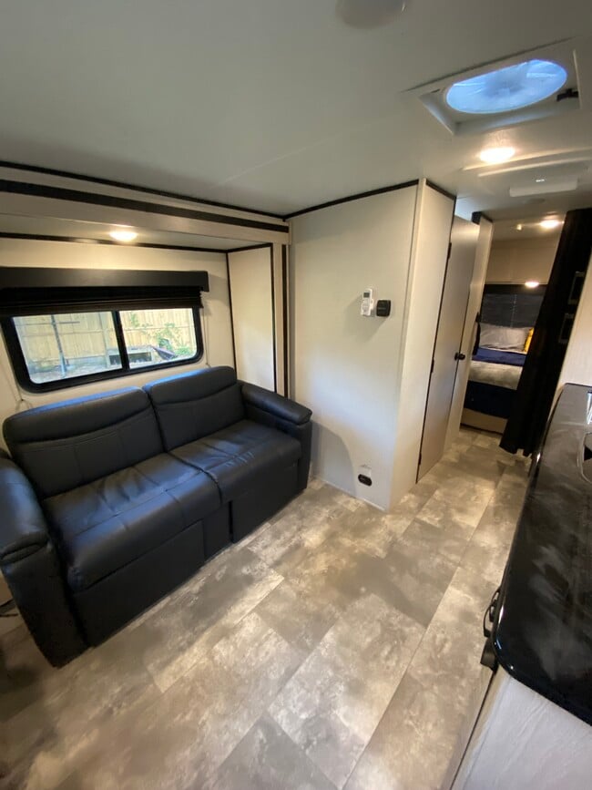 2006 N 42nd St, Unit RV in Tampa, FL - Building Photo - Building Photo