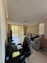 4840 N State Rd 7 in Coconut Creek, FL - Foto de edificio - Building Photo