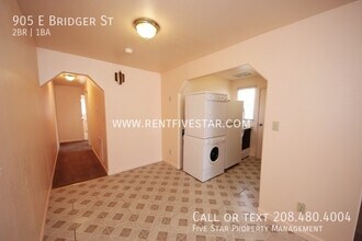 905 E Bridger St in Pocatello, ID - Building Photo - Building Photo