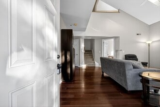 406 Margit Ct in Newark, DE - Foto de edificio - Building Photo