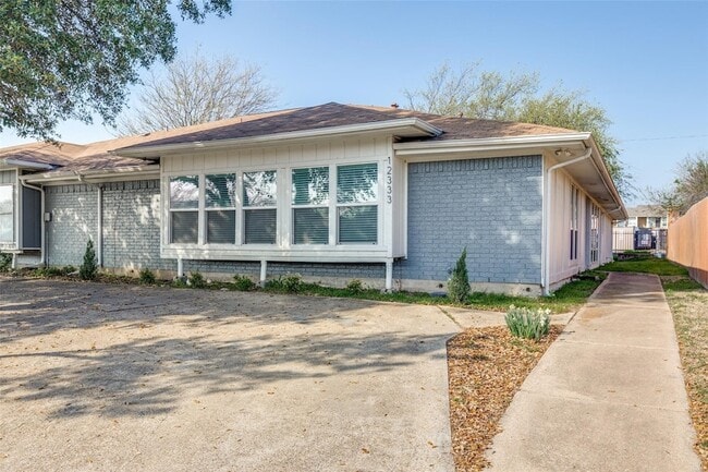 12333 Ferris Creek Ln