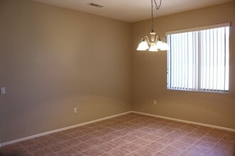 20530 N Saratoga Way in Surprise, AZ - Building Photo - Building Photo