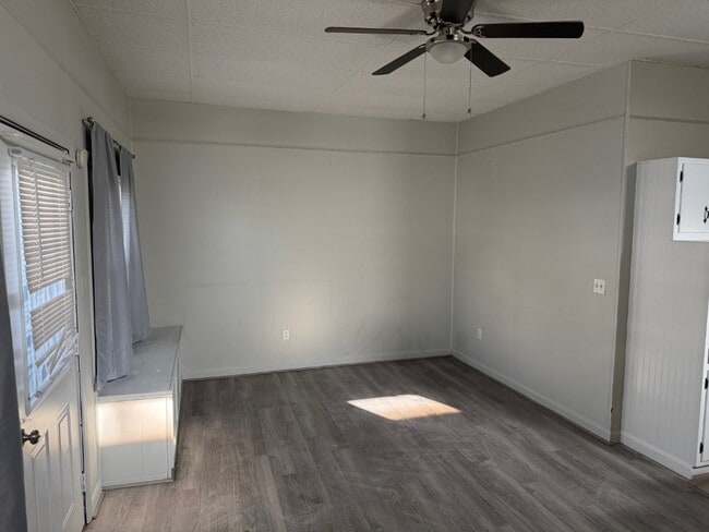 5225 Brightwood Rd, Unit Unit 4 in Bethel Park, PA - Building Photo - Building Photo