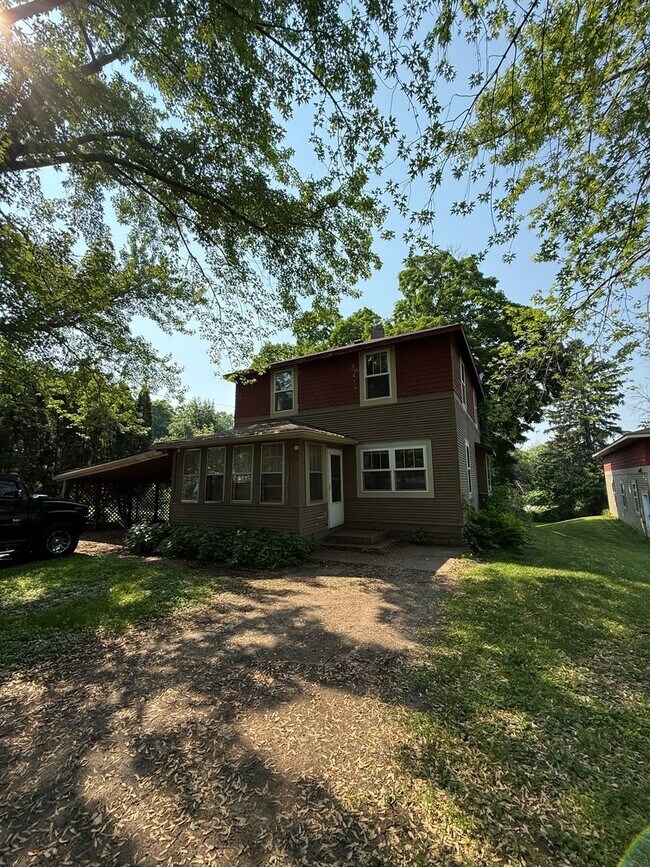 property at 516 Crescent Rd