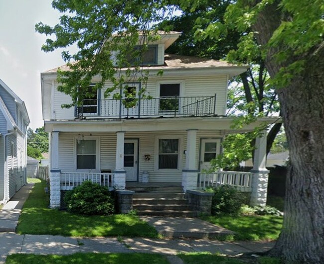 property at 1023 Grove Ave