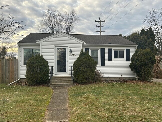 property at 938 Allen Rd