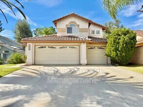 25211 Corte Sombrero in Murrieta, CA - Building Photo - Building Photo