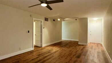 12 NE 19th Ct in Wilton Manors, FL - Foto de edificio - Building Photo