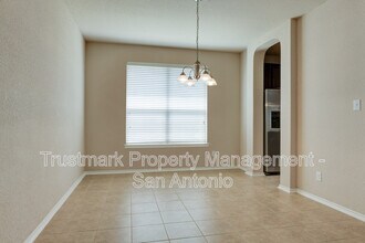 12602 Red Maple Way in San Antonio, TX - Building Photo - Building Photo