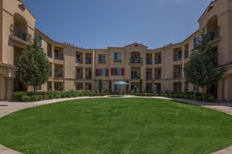 Monaco 55+ Apartments in Chino, CA - Foto de edificio - Building Photo