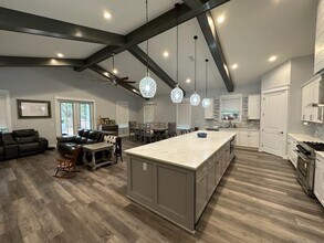 104 Second Ave SW in Fort Walton Beach, FL - Building Photo - Building Photo