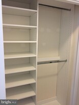 13722 Neil Armstrong Ave in Herndon, VA - Building Photo