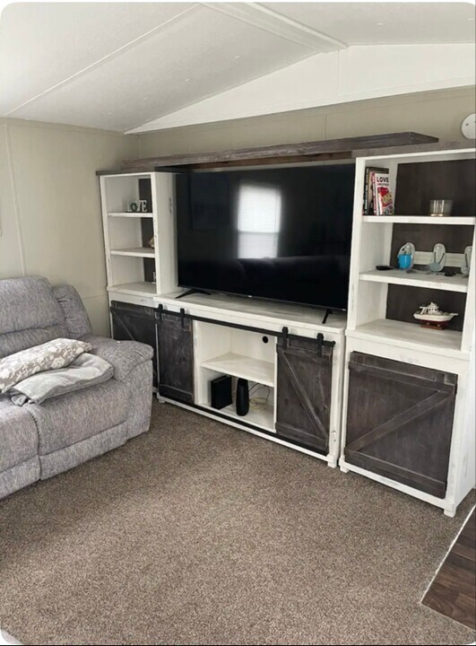 307 Helen St in Jacksonville, NC - Building Photo