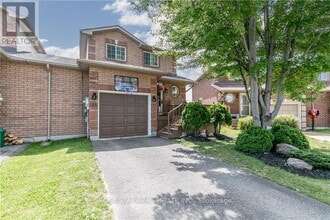 155 Nathan Crescent in Barrie, ON - Building Photo - Building Photo