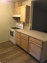 407 Harman Way S in Orting, WA - Building Photo - Building Photo