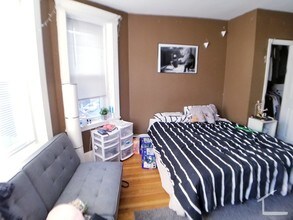 158 Kelton St, Unit 5 in Boston, MA - Building Photo - Building Photo