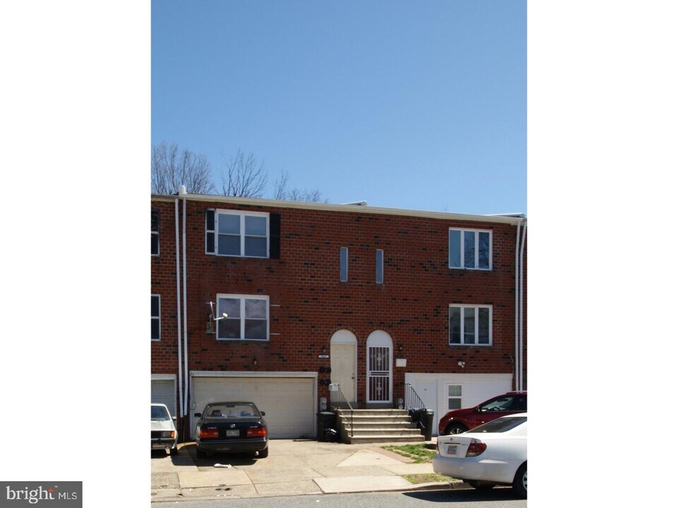 9465 Woodbridge Rd Photo