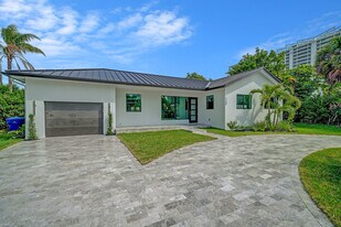 1248 N Harbor Dr in West Palm Beach, FL - Building Photo