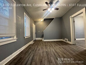 6107 Fullerton Ave in Cleveland, OH - Building Photo - Building Photo