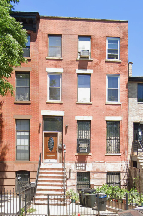 57 Madison St in Brooklyn, NY - Building Photo