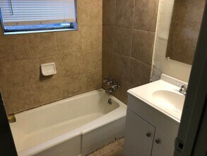 3345 Linn St in Houston, TX - Building Photo - Building Photo