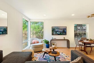 2906 Westhill Dr in Austin, TX - Building Photo - Building Photo