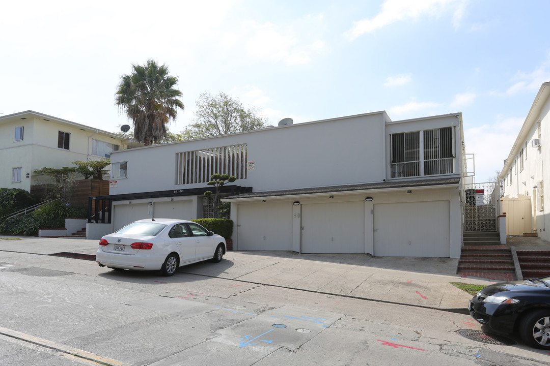619 Levering Ave in Los Angeles, CA - Foto de edificio