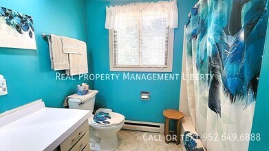 217 9th St in Jordan, MN - Building Photo - Building Photo