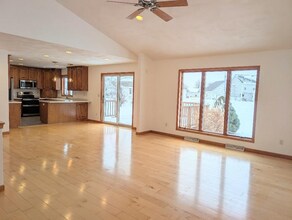 N9427 Handel Dr in Appleton, WI - Building Photo - Building Photo