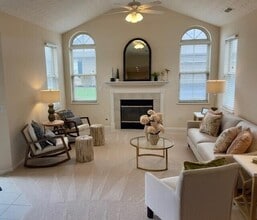 4262 Bridgelane Pl in New Albany, OH - Building Photo - Building Photo