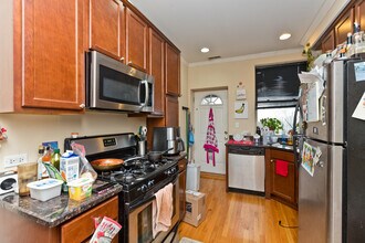 4338 N Spaulding Ave, Unit 3 in Chicago, IL - Building Photo - Building Photo