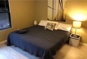 4601 Peach Grove Rd in Austin, TX - Building Photo