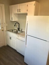 3250 Nash Ave, Unit 2 in Cincinnati, OH - Building Photo - Building Photo