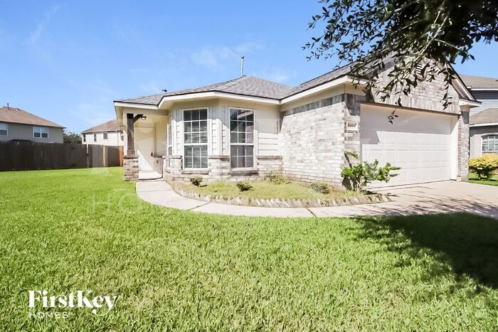 9819 Barr Spring Dr in Humble, TX - Building Photo