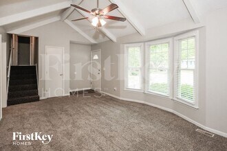 7918 NW 85th Terrace in Kansas City, MO - Building Photo - Building Photo