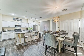 639 W Pepper Pl in Mesa, AZ - Building Photo - Building Photo