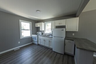 360 Avondale Rd in London, ON - Building Photo - Building Photo