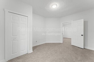 2631 N Girard Ave in Minneapolis, MN - Building Photo - Building Photo