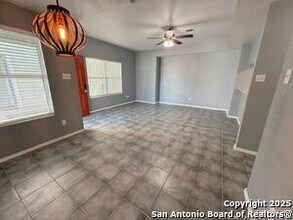 6022 State St in San Antonio, TX - Building Photo - Building Photo