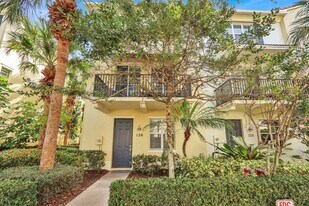 136 Regions Way in Jupiter, FL - Building Photo