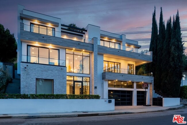 property at 3553 Alana Dr