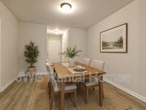 8006 Dandy Ave in Jacksonville, FL - Building Photo - Building Photo