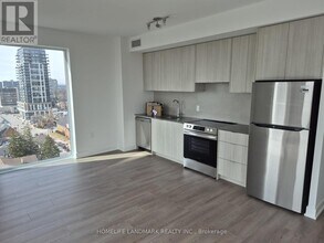 2088 James St in Burlington, ON - Building Photo - Building Photo