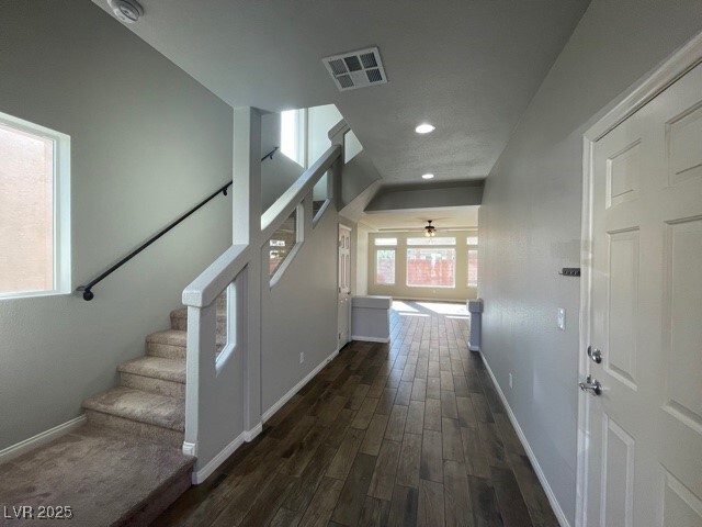 5787 Noble Oaks Ct in Las Vegas, NV - Building Photo