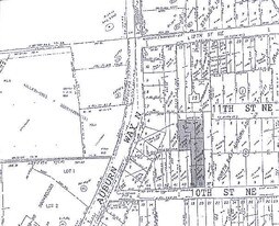 Pinehurst Manor in Auburn, WA - Building Photo