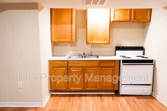 121 Pruett Pl in Knoxville, TN - Building Photo - Building Photo