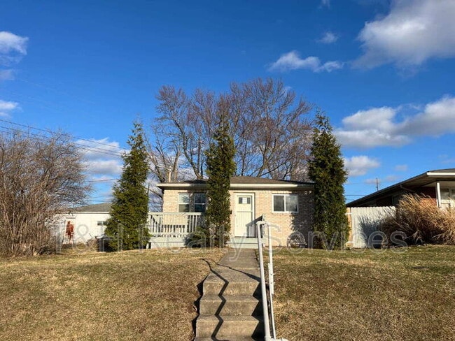 property at 333 N 7th Ave