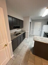 556-558 Whitehall Ln in Lawrenceville, GA - Building Photo - Building Photo